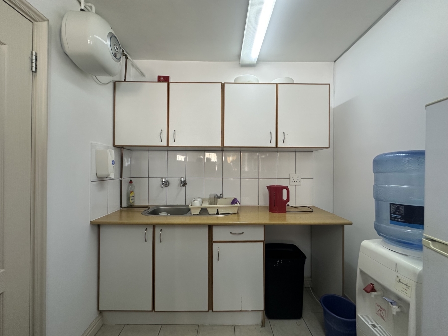 To Let commercial Property for Rent in Montague Gardens Western Cape